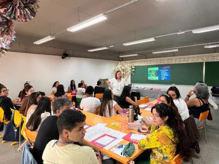 São Gonçalo inicia formação em empreendedorismo para educadores da rede municipal