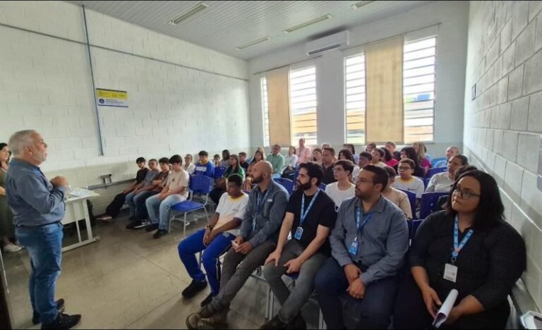 São Gonçalo lança programa de robótica para capacitar jovens e preparar para o futuro