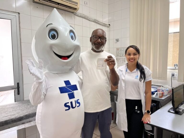 São Gonçalo: Dia D de Vacinação contra Influenza aplica quase 500 doses