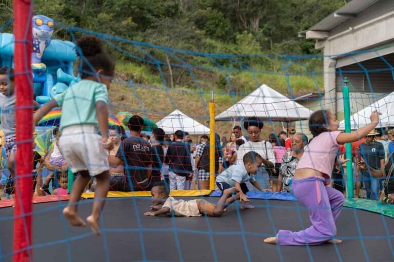 Cavalgada de São Gonçalo do Rio Abaixo reúne milhares de crianças em programação especial