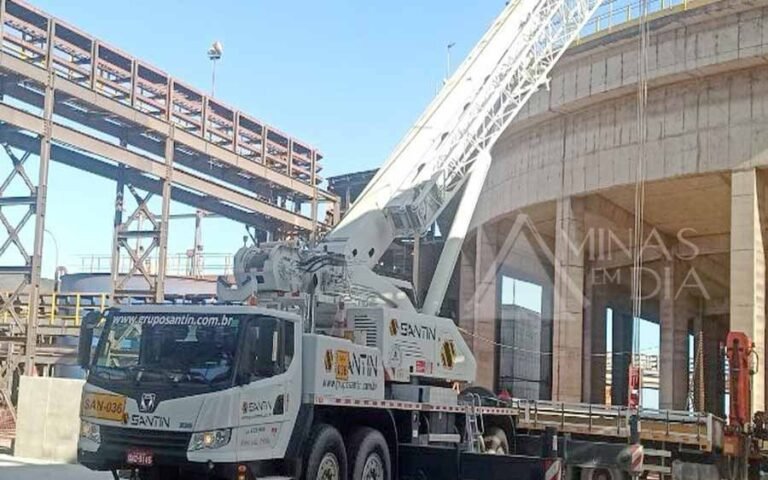 Grupo Santin anuncia vagas para Sinaleiro Rigger em Conceição do Mato Dentro