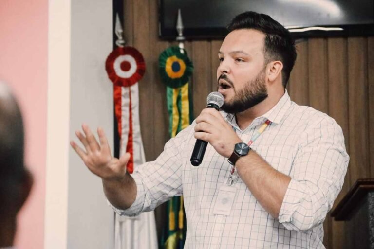 São Gonçalo do Rio Abaixo promove capacitação para comércio digital com foco em marketplaces