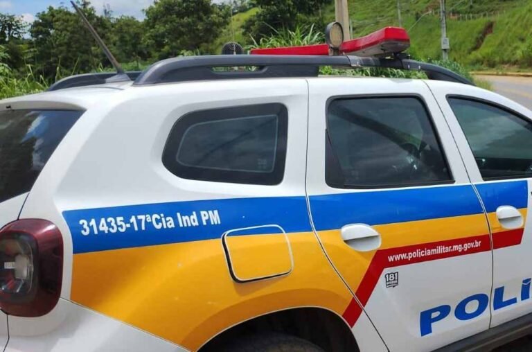 Homem é preso após ameaçar companheira, resistir à prisão e desacatar policiais em João Monlevade