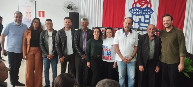 PDT REALIZOU NO ULTIMO SABÁDO (13) EM ITABIRA ENCONTRO REGIONAL NO COLÉGIO CESE
