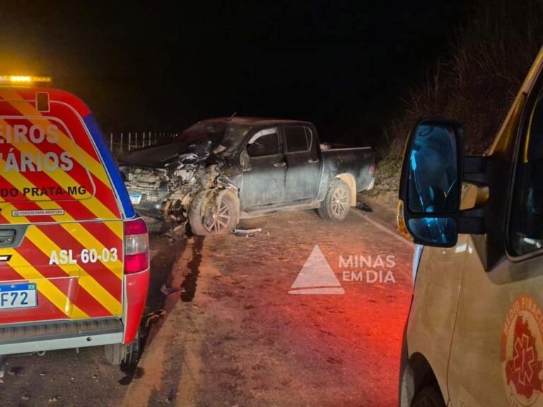 Motociclista morre após bater em cavalo e colidir frontalmente com caminhonete entre São Domingos do Prata e Dionísio