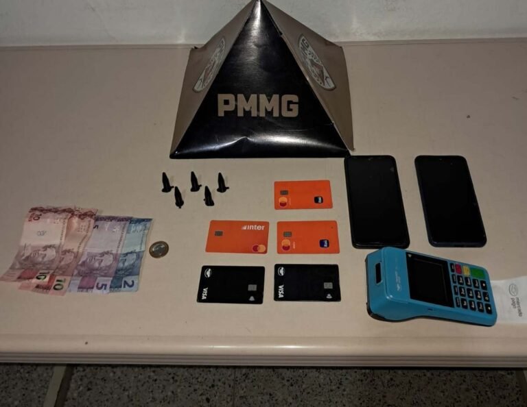 Polícia Militar prende homem por tráfico de drogas e apreende cocaína, celulares e veículo em Nova Era