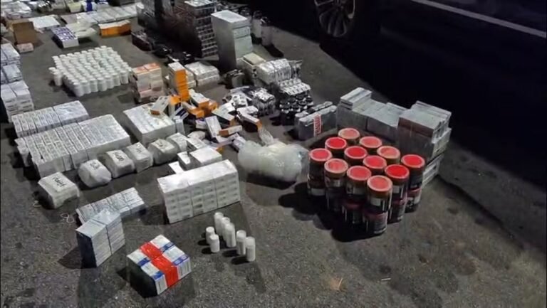 Homem é preso com mais de 3 mil medicamentos irregulares na BR-381, em João Monlevade