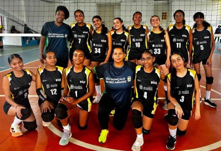 São Gonçalo do Rio Abaixo conquista título nos Jogos de Inverno Regionais com o futsal feminino Sub-17