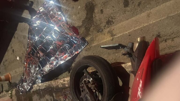 Motociclista morre após colisão envolvendo ônibus em Ouro Preto